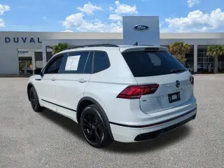 Volkswagen Tiguan 2023 SE R-Line Negro 4p SUV