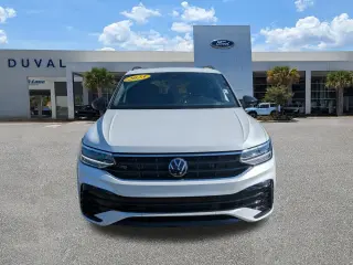 Volkswagen Tiguan 2023 SE R-Line Negro 4p SUV