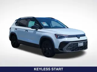 Volkswagen Taos 2026 SE Negro 4p SUV