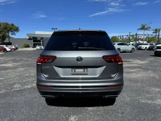 Volkswagen Tiguan 2021 SE 4dr SUV