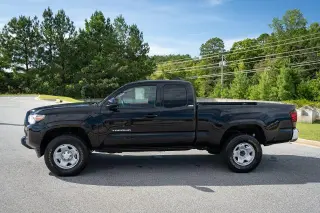Toyota Tacoma 2022 4x2 SR5 4p Cab de Acceso 6.1 pies LB