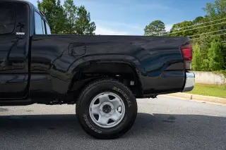 Toyota Tacoma 2022 4x2 SR5 4p Cab de Acceso 6.1 pies LB