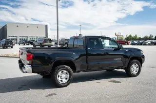 Toyota Tacoma 2022 4x2 SR5 4p Cab de Acceso 6.1 pies LB