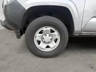 Toyota Tacoma 2021 4x2 SR 4dr Access Cab 6.1 pies cúbicas LB