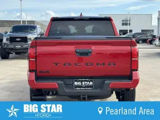 Toyota Tacoma 2025 4x4 SR5 4dr Cabina Doble Doble 5.0 ft SB
