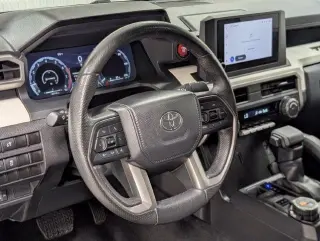 Toyota Tacoma 2024 4x4 TRD Todo Terreno 4p Doble Cabina 5.0 ft CB 8A