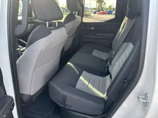 Toyota Tacoma 2024 4x2 TRD Sport 4p Doble Cabina Doble 5.0 ft CB