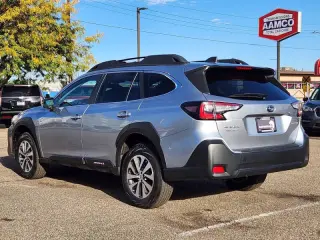 Subaru Outback 2025