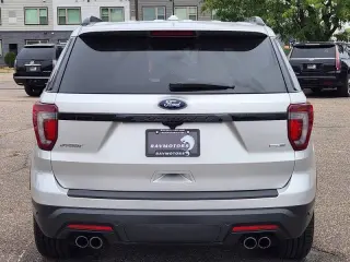 2019 Ford Explorer