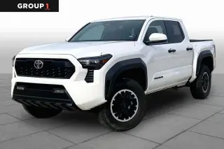 Toyota Tacoma 2024 4x4 Limited 4dr Double Cab 5.0 ft SB