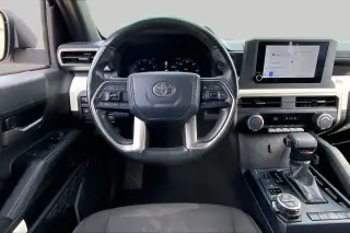 Toyota Tacoma 2024 4x4 Limited 4dr Double Cab 5.0 ft SB