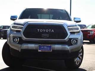 Toyota Tacoma 2023 4x4 Limited 4p Doble Cabina 5.0 pies SB