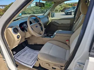 Ford Explorer Sport Trac 2010