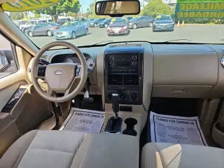 Ford Explorer Sport Trac 2010