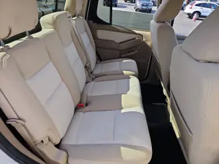 Ford Explorer Sport Trac 2010