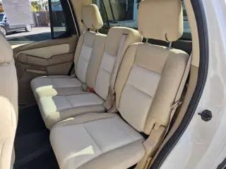 Ford Explorer Sport Trac 2010
