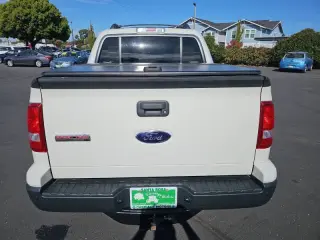 Ford Explorer Sport Trac 2010