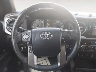 Toyota Tacoma 2017 4x4 TRD Off-Road 4 puertas Cabina Doble 1.85 metros