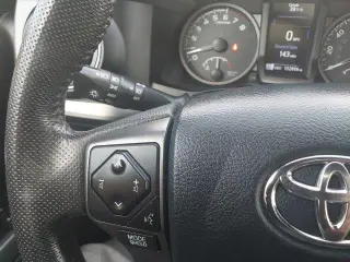 Toyota Tacoma 2017 4x4 TRD Off-Road 4 puertas Cabina Doble 1.85 metros