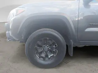 Toyota Tacoma 2017 4x4 TRD Off-Road 4 puertas Cabina Doble 1.85 metros
