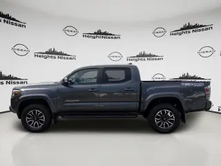 Toyota Tacoma 2022 4x4 TRD Sport 4p Doble Cab 5.0 ft CB 6A
