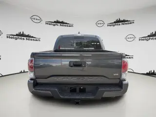 Toyota Tacoma 2022 4x4 TRD Sport 4p Doble Cab 5.0 ft CB 6A