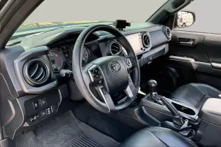 Toyota Tacoma 2023 4x4 TRD Todo Terreno 4p Doble Cabina 5.0 ft CB 6A
