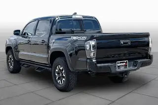 Toyota Tacoma 2023 4x4 TRD Todo Terreno 4p Doble Cabina 5.0 ft CB 6A