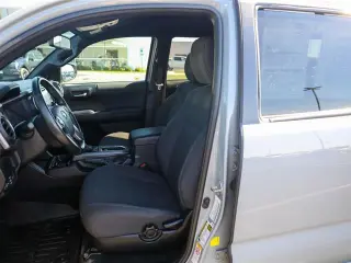 Toyota Tacoma 2019 4x4 TRD Sport de 4 puertas, cabina doble, 5.0 pies de caja, 6 velocidades automáticas