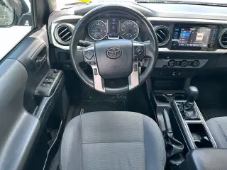 Toyota Tacoma 2019 4x2 TRD Todo Terreno 4p Doble Cabina 5.0 ft CB