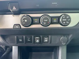 Toyota Tacoma 2019 4x2 TRD Todo Terreno 4p Doble Cabina 5.0 ft CB