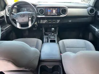 Toyota Tacoma 2019 4x2 TRD Todo Terreno 4p Doble Cabina 5.0 ft CB