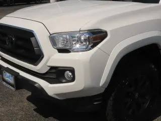 Toyota Tacoma 2023 4x2 TRD Off-Road 4p Doble Cab 5.0 ft CB
