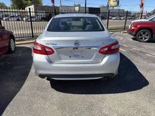 Nissan Altima 2017