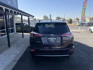 Toyota RAV4 2017