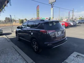 Toyota RAV4 2017