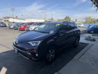 Toyota RAV4 2017