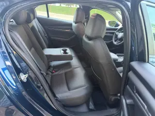 Mazda Mazda3 Sedán 2020