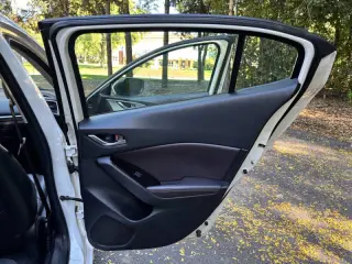 Mazda MAZDA3 de 2017