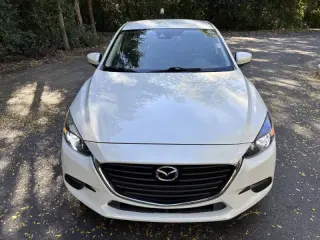 Mazda MAZDA3 de 2017