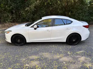 Mazda MAZDA3 de 2017