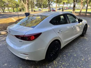 Mazda MAZDA3 de 2017