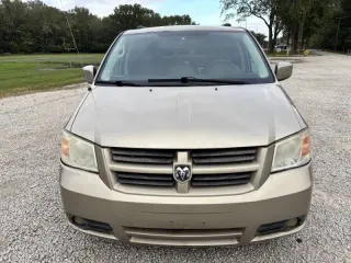 Dodge Grand Caravan 2009