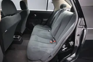 Nissan Versa 2011 1.8 S 4p Sedan 6M
