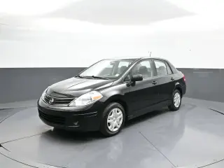 Nissan Versa 2011 1.8 S 4p Sedan 6M