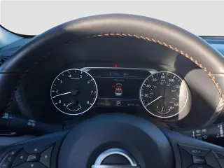 Nissan Sentra 2025 SR sedán de 4 puertas