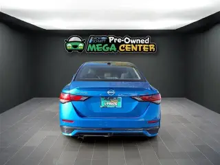 Nissan Sentra 2025 SR sedán de 4 puertas