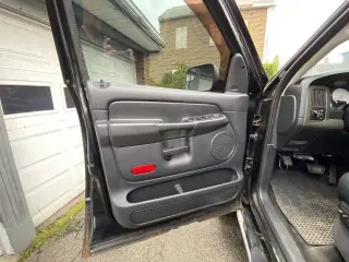 Dodge Ram 2500 2004