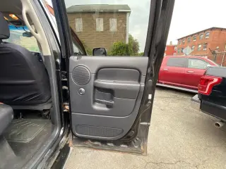 Dodge Ram 2500 2004