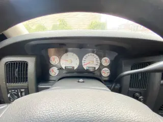 Dodge Ram 2500 2004